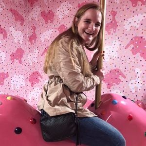 Meet your Posher, Megan